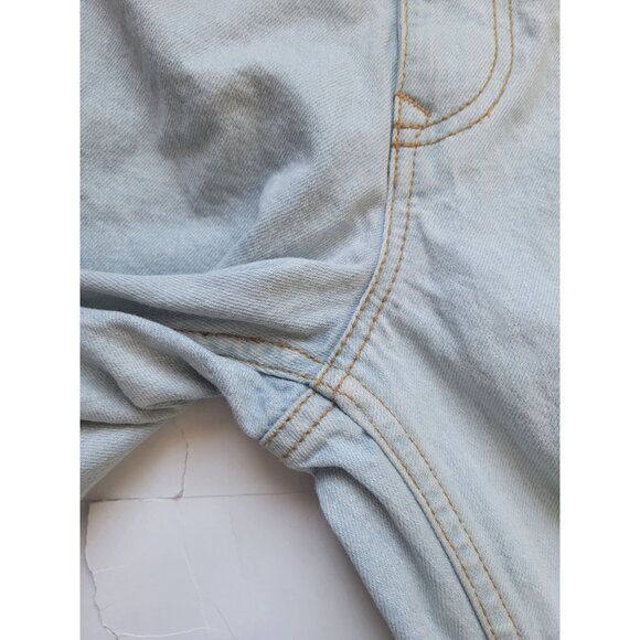 Urban Outfitter BDG Lightwash Distressed Overalls Size 31 W Casual Boho Hippie - Picture 8 of 9